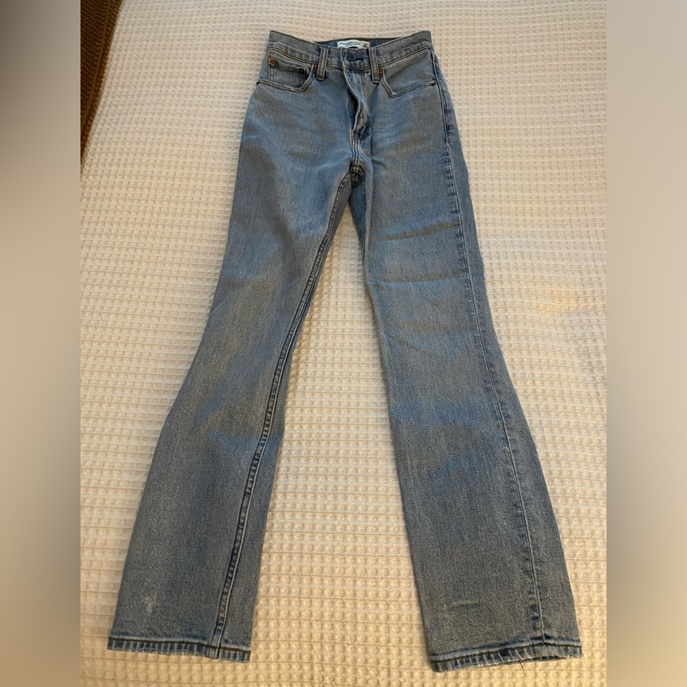 ABERCROMBIE 90s slim straight ultra high rise, SIZE 23 EXTRA SHORT